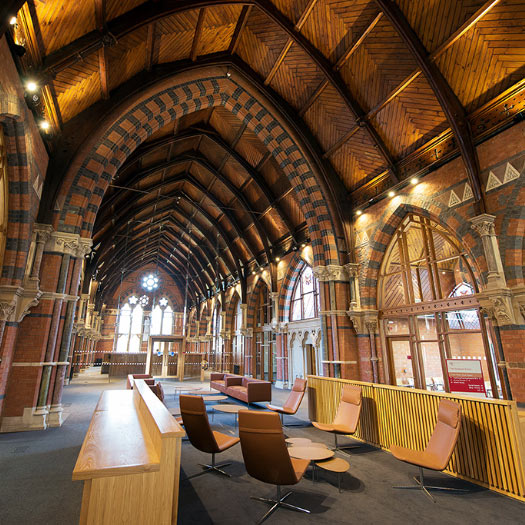 Bespoke workstations and reception for the Lynn Building at Queens University, Belfast